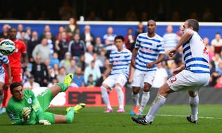 一石激起千 一石激起千