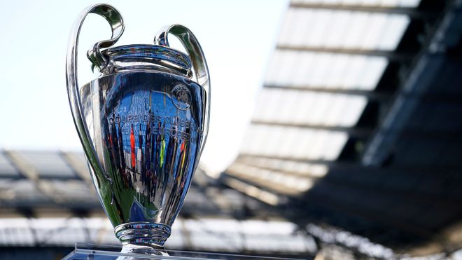 排在世界足 排在世界足